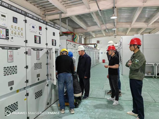 国鑫建材机制砂35kV变电站扩容送电成功开云体育 开云平台(图2)