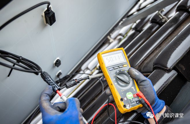 电流计算及电缆选型电气开云体育 Kaiyun.com 官网入口人速度来围观!(图3) 电流计算及电缆选型电气开云体育 Kaiyun.com 官网入口人速度来围观!(图3)